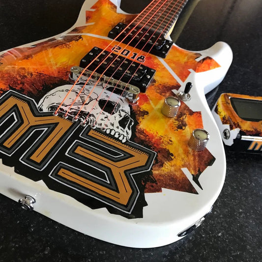 M3 Festival Guitar