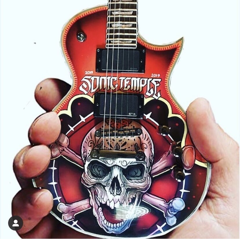 2019 Sonic Temple Fest. Mini Guitar